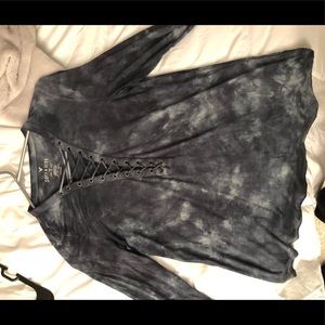 AEO long sleeve low V neck shirt